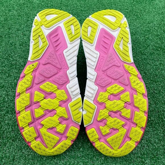 HOKA ONE ONE ARAHI 6 - Women’s Running Shoes - 8B - Picture 8 of 10